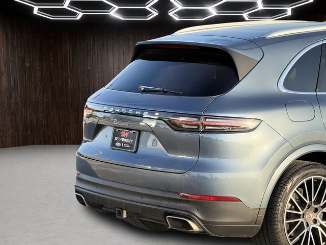 Used 2020 Porsche Cayenne AWD/4WD image 11