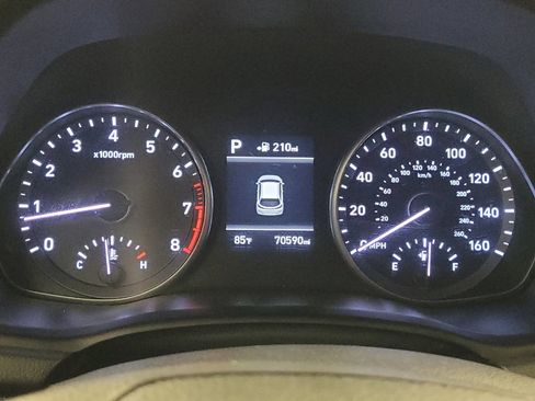 Used 2018 Hyundai Elantra GT FWD image 23