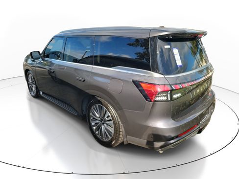 New 2026 INFINITI QX80 Luxe w/ Cargo Package image 4
