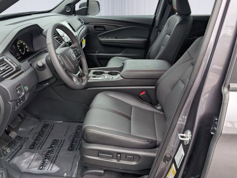 Certified 2025 Honda Ridgeline TrailSport+ image 13