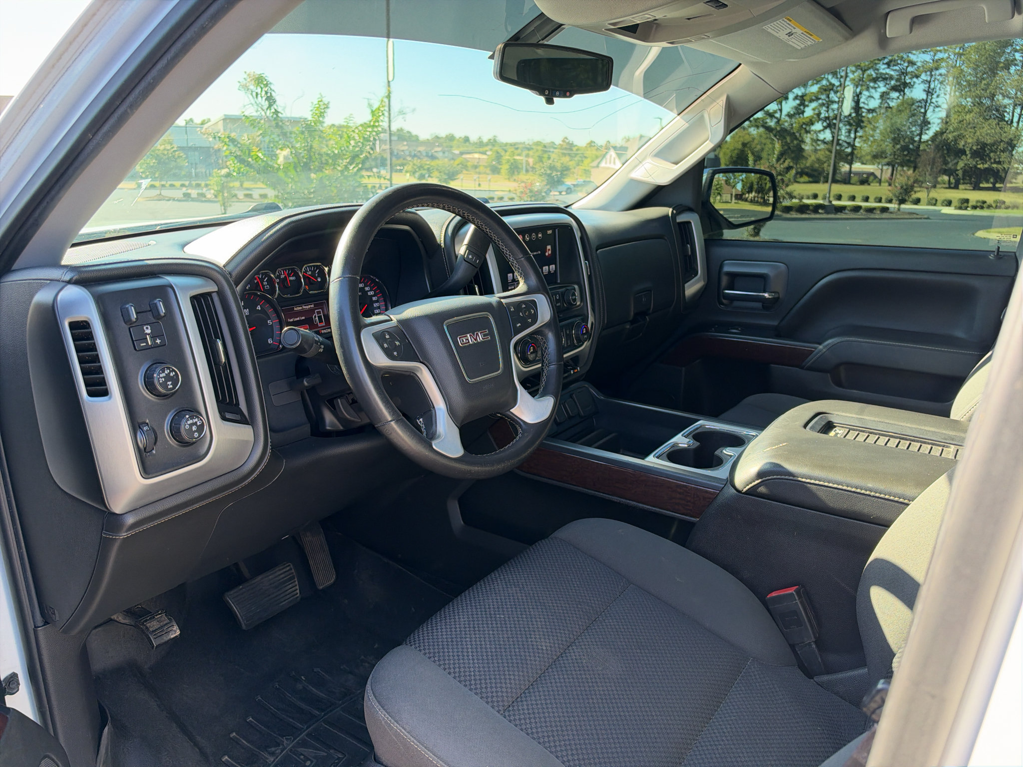 Used 2016 GMC Sierra 1500 SLE w/ SLE Value Package AWD/4WD image 10