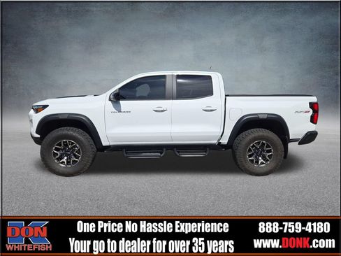 Used 2026 Chevrolet Colorado ZR2 w/ Technology Package AWD/4WD image 5