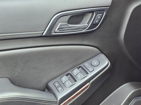 Used 2020 GMC Yukon SLE w/ Convenience Package image 22