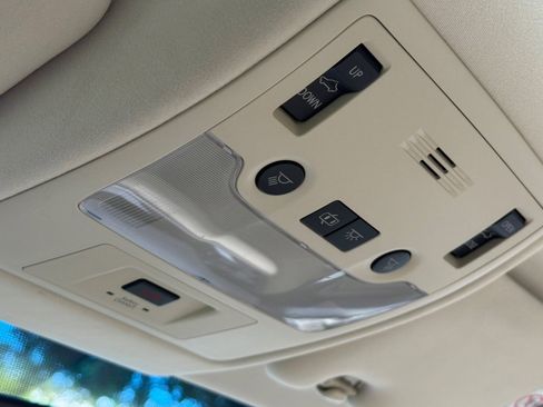 Used 2014 Lexus ES 350 w/ Premium Package FWD image 22