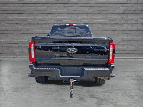 Used 2024 Ford F250 Lariat w/ Black Appearance Package AWD/4WD image 10