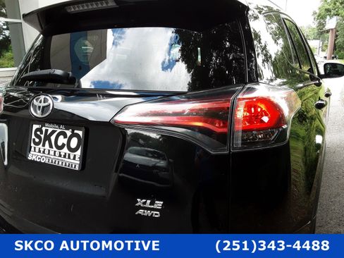 Used 2018 Toyota RAV4 Adventure image 35