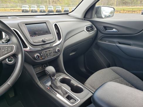 Used 2022 Chevrolet Equinox LT w/ Driver Convenience Package FWD image 22