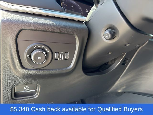 New 2026 Jeep Grand Cherokee Limited AWD/4WD image 32
