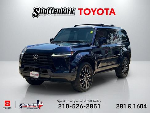 Used 2024 Lexus GX 550 w/ Accessory Package (Z1) AWD/4WD image 1