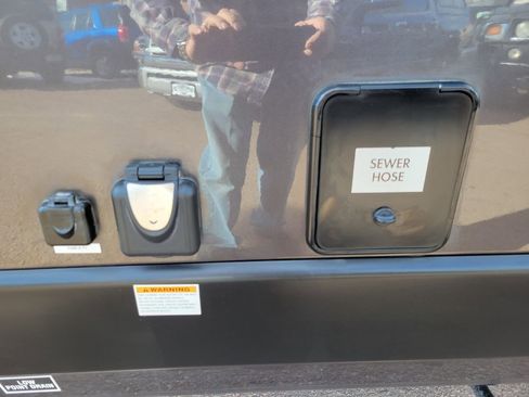 Used 2021 RAM ProMaster 1500 w/ Convenience Group image 14