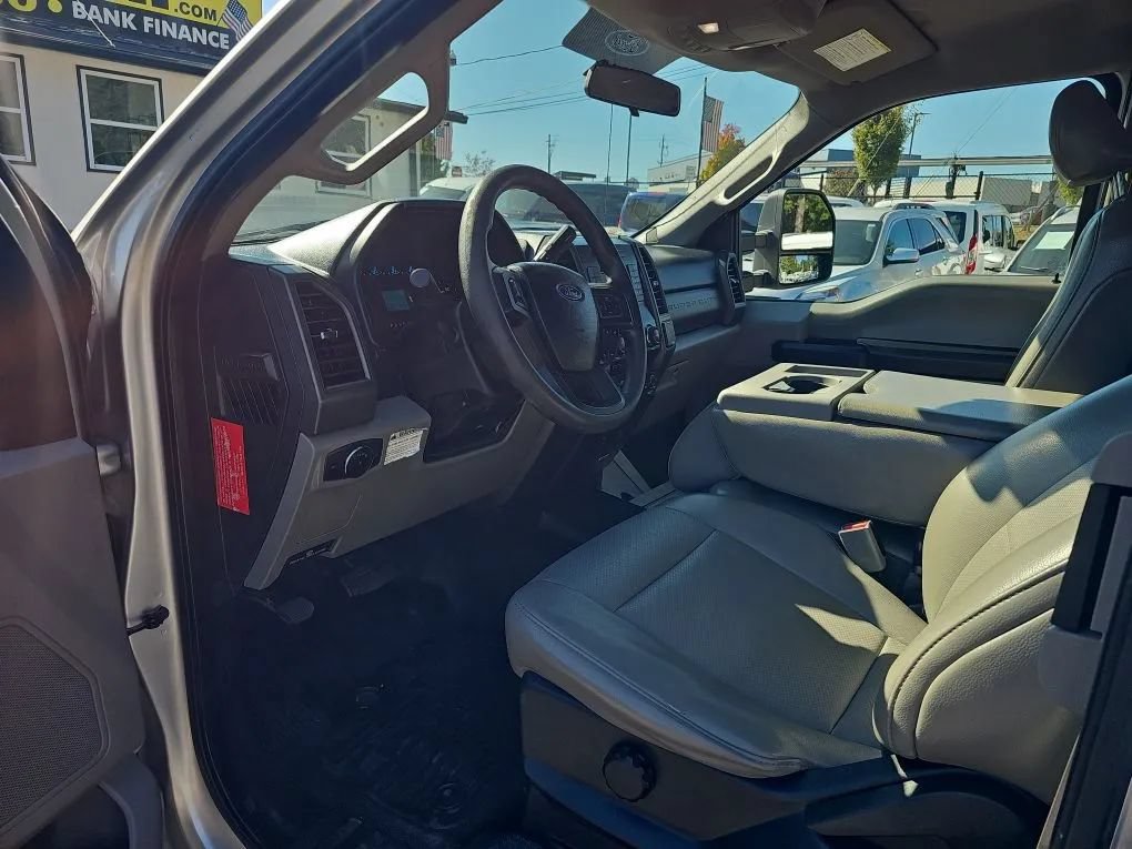Used 2017 Ford F350 XL RWD image 11