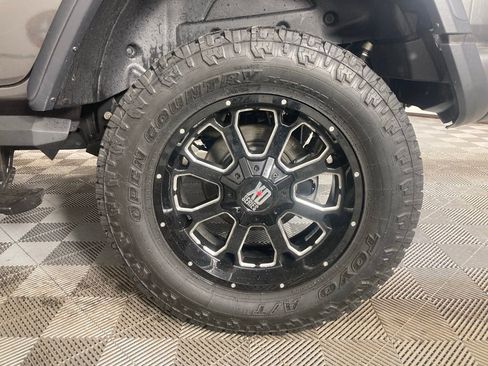 Used 2019 Jeep Wrangler Unlimited Rubicon image 23