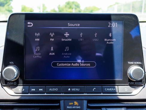Used 2024 Nissan Altima 2.5 SV FWD image 10