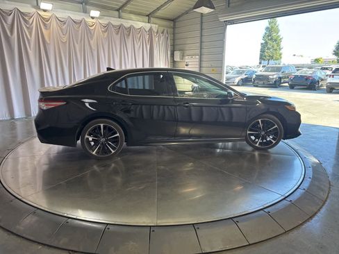 Used 2019 Toyota Camry XSE w/ Carpet Mat Package FWD image 3