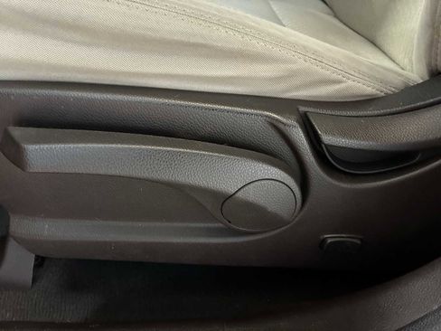 Used 2017 Hyundai Santa Fe Sport image 14