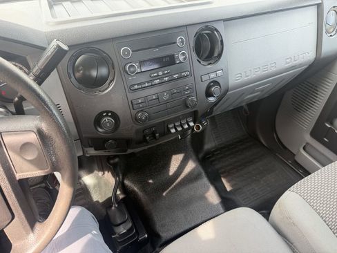 Used 2015 Ford F350 XL image 5
