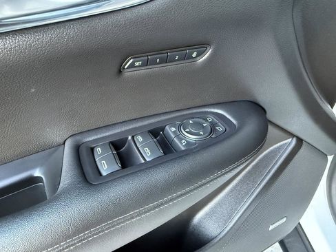 Used 2020 Cadillac XT5 Sportv image 11