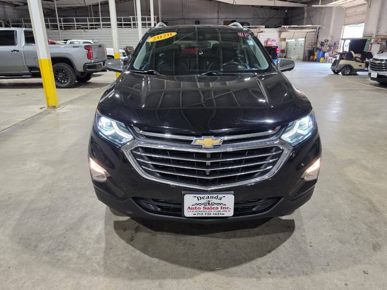 Used 2020 Chevrolet Equinox Premier AWD/4WD image 18
