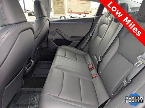 Used 2025 Tesla Model 3 image 17