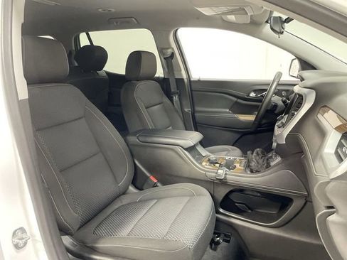 Used 2023 GMC Acadia SLE w/ Driver Convenience Package image 26