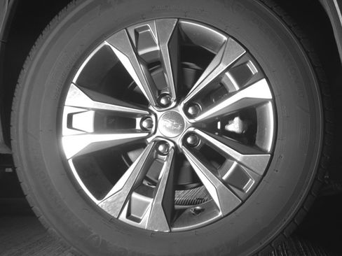 Used 2025 Chevrolet Equinox LT FWD image 15