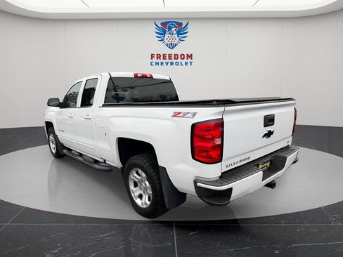 Used 2017 Chevrolet Silverado 1500 LT w/ All Star Edition image 4