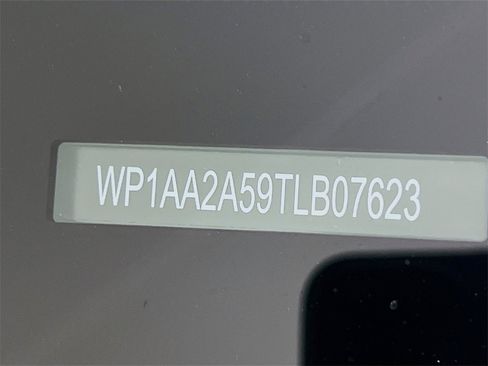 New 2026 Porsche Macan Base image 34