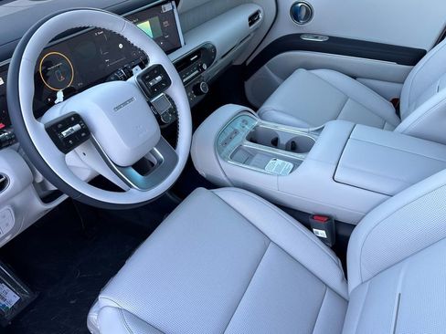New 2026 Hyundai Palisade Calligraphy AWD/4WD image 9