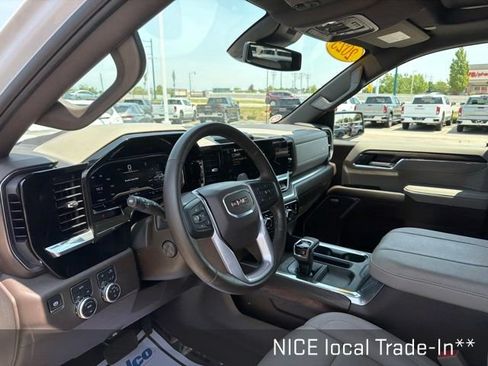 Used 2025 GMC Sierra 1500 SLT w/ SLT Premium Package AWD/4WD image 19