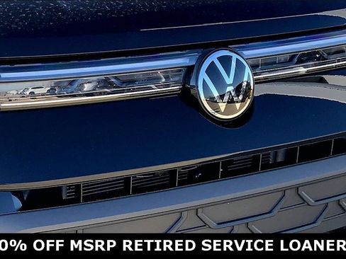 Certified 2025 Volkswagen Taos SE image 27