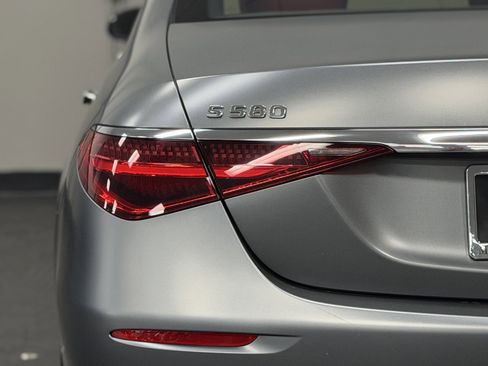 Used 2022 Mercedes-Benz S 500 4MATIC image 13