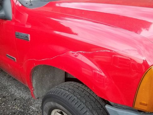 Used 2006 Ford F250 XL image 5