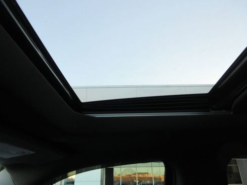 Certified 2023 GMC Sierra 2500 Denali w/ Denali Ultimate Package image 40