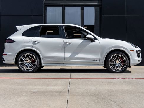 Certified 2017 Porsche Cayenne GTS AWD/4WD image 12