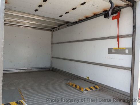Used 2019 Ford Transit 350 156 DRW RWD image 16