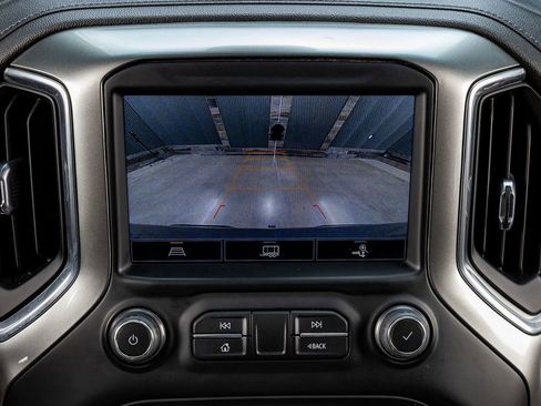 Used 2021 Chevrolet Silverado 1500 LTZ image 25