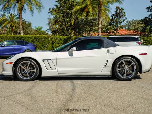 Used 2013 Chevrolet Corvette Grand Sport w/ 4LT Preferred Equipment Group image 21