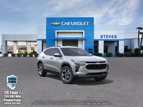 New 2026 Chevrolet Trax LT w/ Driver Confidence Package FWD image 1