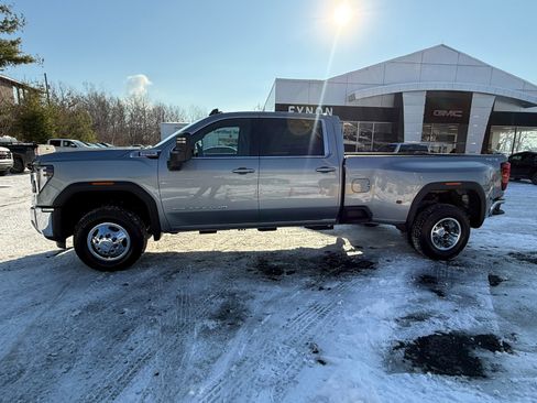 New 2026 GMC Sierra 3500 SLE w/ Preferred Package image 2