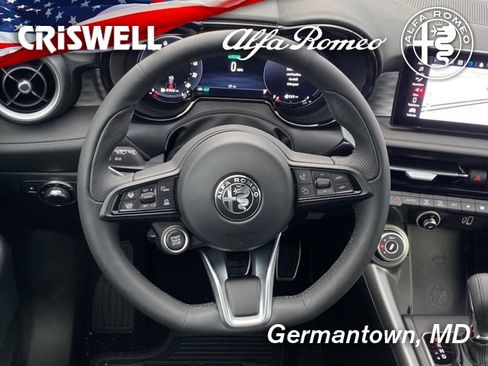 New 2024 Alfa Romeo Tonale Veloce image 48