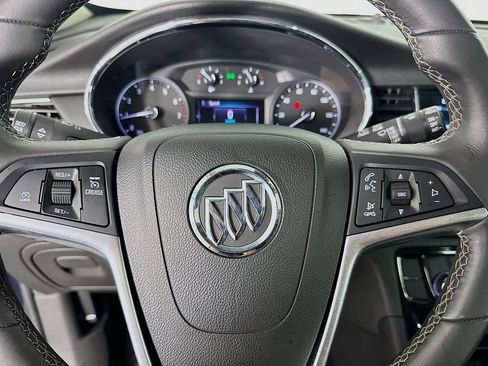 Used 2021 Buick Encore Preferred w/ Safety Package FWD image 16