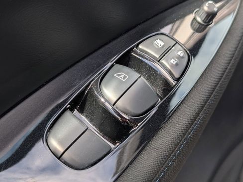 Used 2023 Nissan Leaf SV Plus image 12