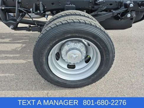 New 2026 RAM 5500 4x4 Regular Cab image 8