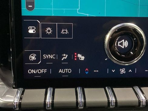 New 2025 GMC Acadia Elevation image 31