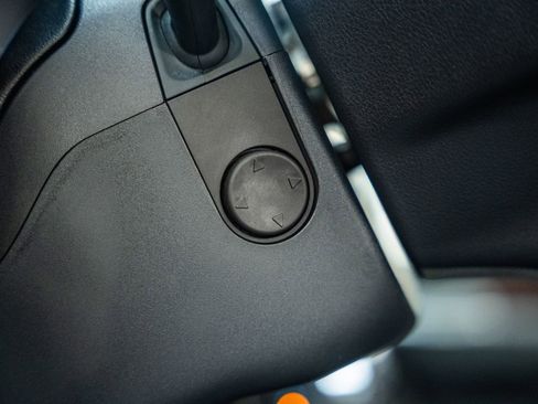 Used 2023 Ford F150 Lariat w/ Equipment Group 502A High image 58