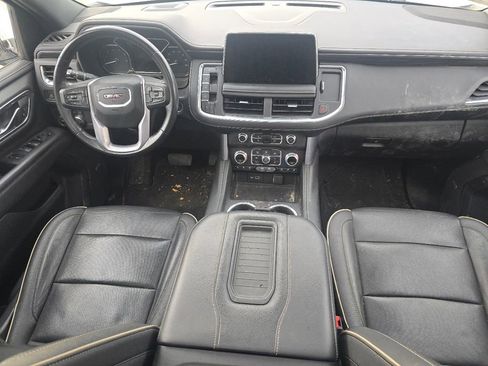 Used 2021 GMC Yukon XL SLT w/ Rear Media and Nav Package image 23