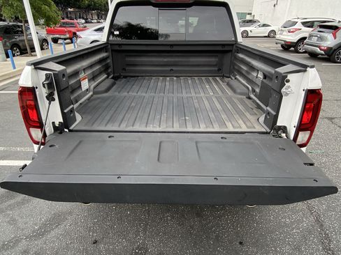 Used 2025 Honda Ridgeline RTL+ image 12