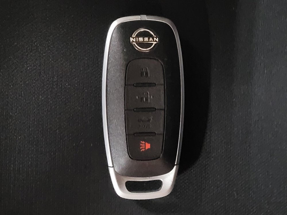 Used 2024 Nissan Sentra SV FWD image 32