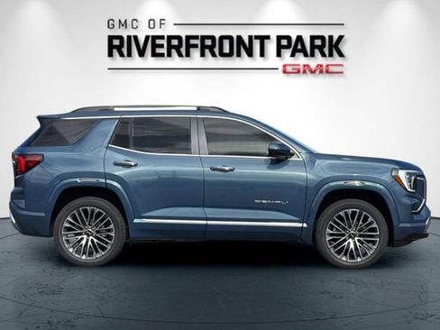 New 2026 GMC Terrain Denali w/ LPO, Floor Liner Package AWD/4WD image 2