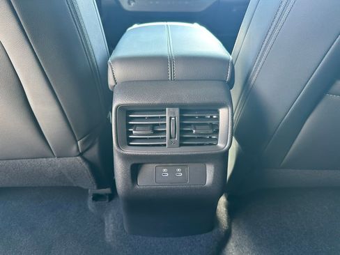 New 2025 Nissan Murano SV image 20